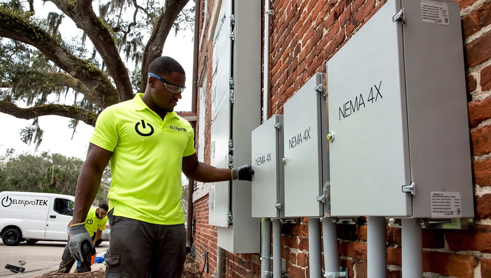 historic-district-commercial-electrical-installation-charleston-sc historic-district-commercial-electrical-installation-charleston-sc